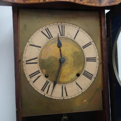 LOT 206. WALL CLOCK