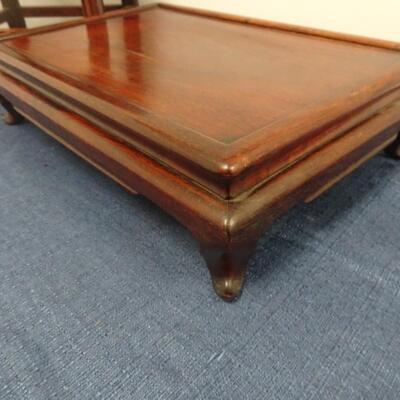 LOT 207  PLANT STAND/TABLE AND TABLE STAND
