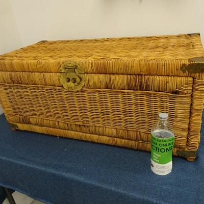 LOT 208 WICKER DRAWER AS IS CONDITION