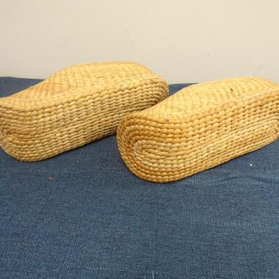 LOT 209  WOVEN SHOES