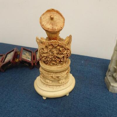 LOT 213. HOME DECOR ITEMS