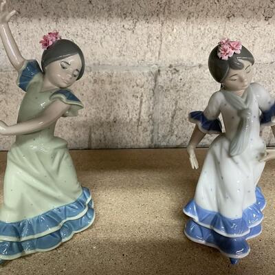 Lladro Dancers Set of 2 - Lolita & Juanita