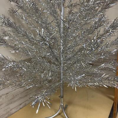 #5 Aluminum Christmas Tree, Vintage!