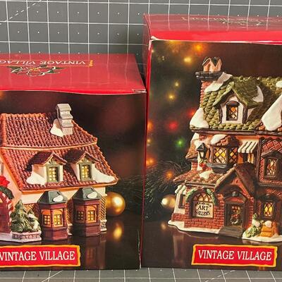 #16 Vintage Village Christmas House 