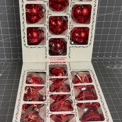 #23 20 Red Christmas Holly Glass Ornaments 2 Boxes 2-5/8 