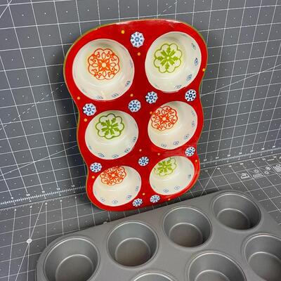 #43 2 Muffin Pans- 1 Ceramic Red and 1 Tin 