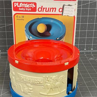 #51 Playskool Baby Toys Drum Drop