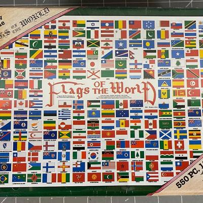 #133 Jigsaw Flag puzzle 550 Pieces. New 