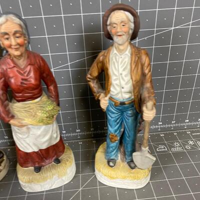 #184 Ceramic Old People / Elders from the old country