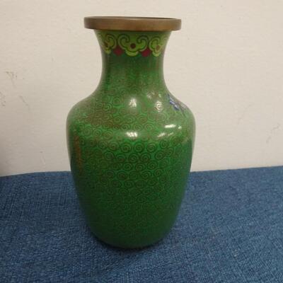 LOT 217. HOME DECOR