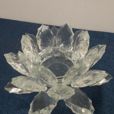 LOT 219. CRYSTAL GORHAM BEE HIVE DECOR AND WATER LILY CANDLE HOLDER