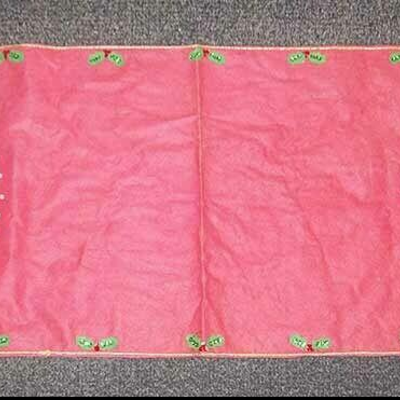 MS Vintage Felt Christmas Table Runner Santa Reindeer 42"