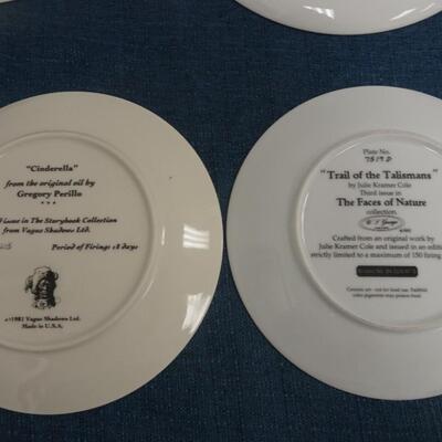 LOT 228. DECORATIVE PLATES