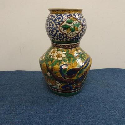 LOT 242. VINTAGE VASE