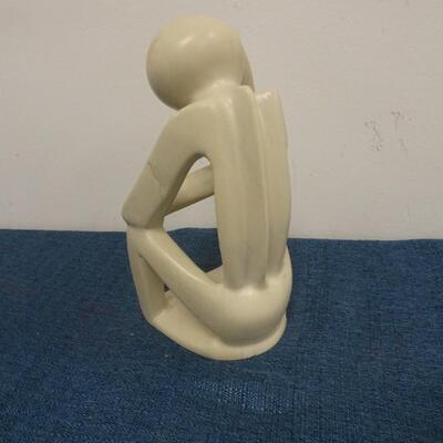 LOT 252. ABSTRACT FIGURINES