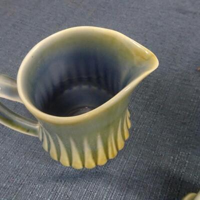 LOT 259. IRISH PORCELAIN
