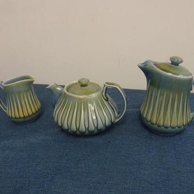 LOT 259. IRISH PORCELAIN
