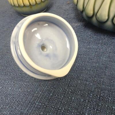 LOT 259. IRISH PORCELAIN
