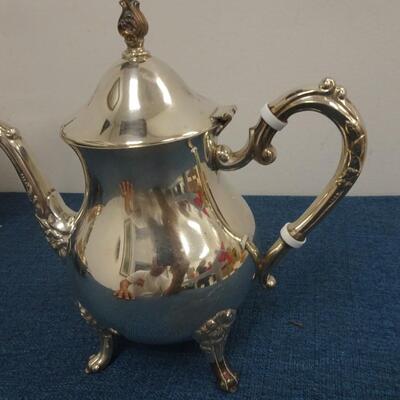 LOT 261. COLLECTION OF SILVER PLATE ITEMS