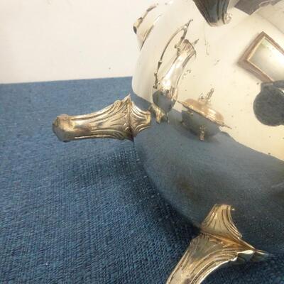 LOT 261. COLLECTION OF SILVER PLATE ITEMS