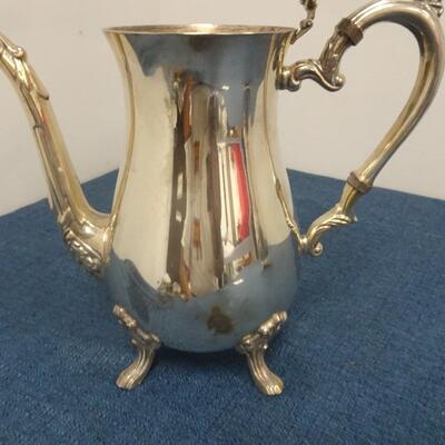 LOT 261. COLLECTION OF SILVER PLATE ITEMS
