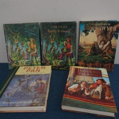 LOT 262. BOOKS