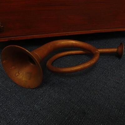 L0T 267. HOME DECOR AND FIGURAL NUT CRACKER