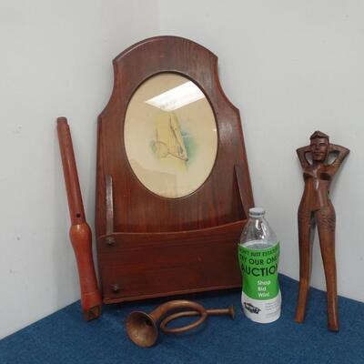 L0T 267. HOME DECOR AND FIGURAL NUT CRACKER
