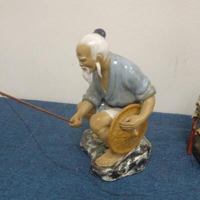 LOT 277. MUD MEN FIGURINES