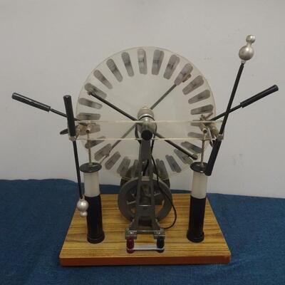 LOT 298 WIMSHURST MACHINE