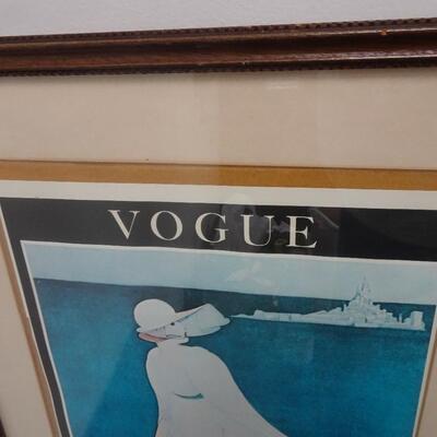 LOT 310.  VOGUE HOME DECOR AND MIRROR
