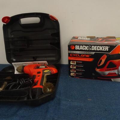 LOT 314. BLACK AND DECKER SANDER AND CORDED DRILL