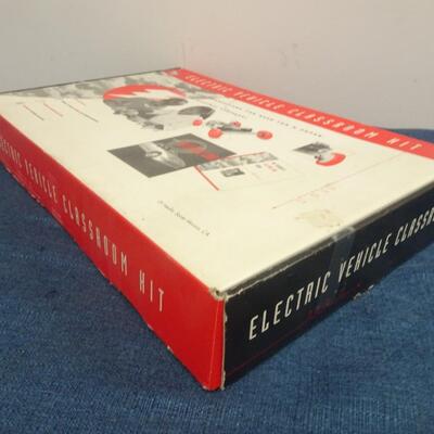 LOT 315. ELECTRIC VEHICLE CLASSROOM KIT