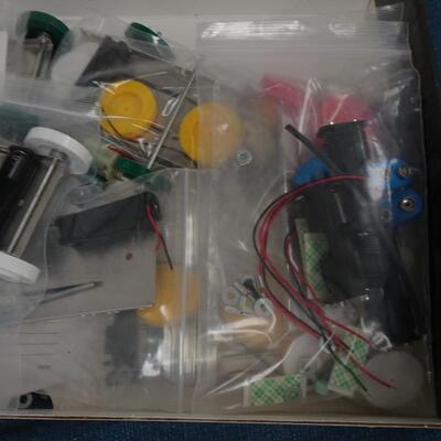 LOT 315. ELECTRIC VEHICLE CLASSROOM KIT