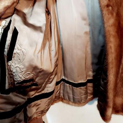 VINTAGE FUR COAT - MADE IN TOPEKA - INNES FURS