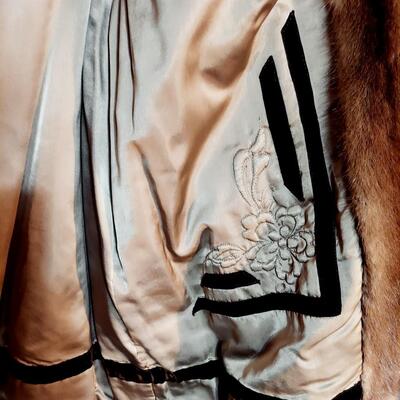 VINTAGE FUR COAT - MADE IN TOPEKA - INNES FURS