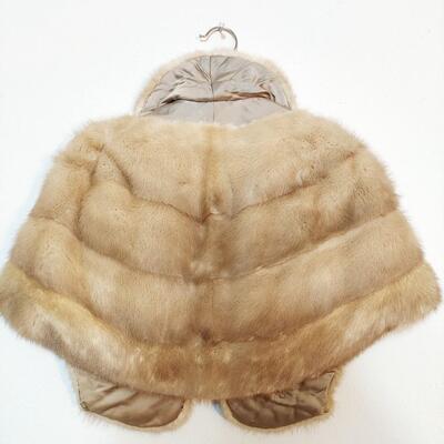 VINTAGE WOMENS EVANS FUR STOLE (JACKET)