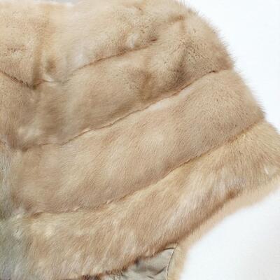 VINTAGE WOMENS EVANS FUR STOLE (JACKET)