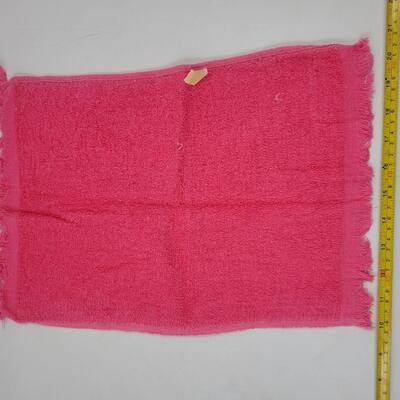 VINTAGE COLORFUL SMALL TOWEL LOT