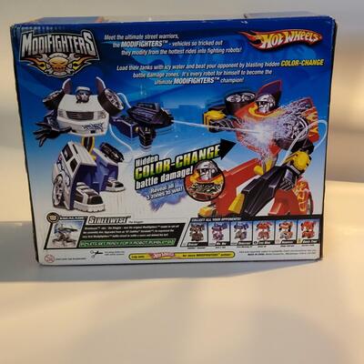Hot Wheels Modfighters color change "Streetwise" the king pin
