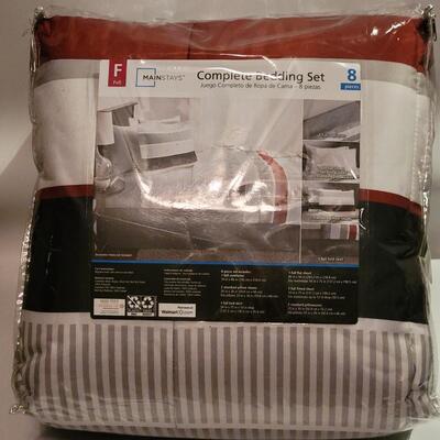 New Full size 8 pcs. Bedding set