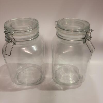 Set of 2 latch top jars
