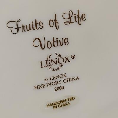 Lot 86: Lenox Vases, Lenox Goldfinch , Trinket Dish Lot