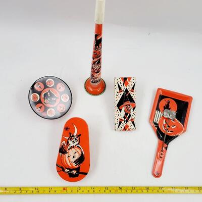 VINTAGE HALLOWEEN METAL CELEBRATION TOY LOT