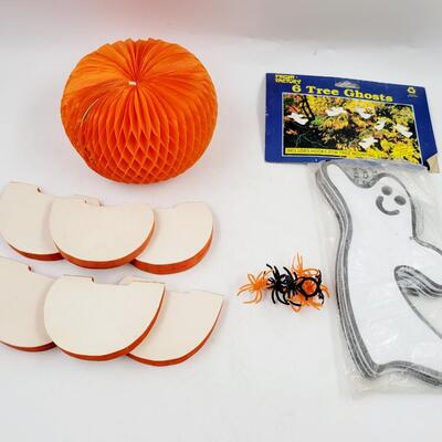 VINTAGE HALLOWEEN DECORTION BUNDLE