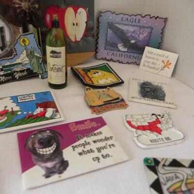 LARGE COLLECTION OF MAGNETS