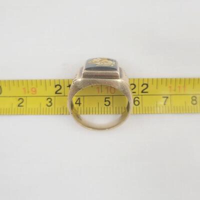 14K GOLD DESIGNED PICTURE RING