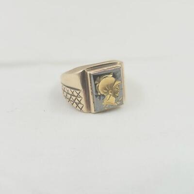 14K GOLD DESIGNED PICTURE RING