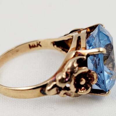 14K BLUE TOPAZ WOMENS RING