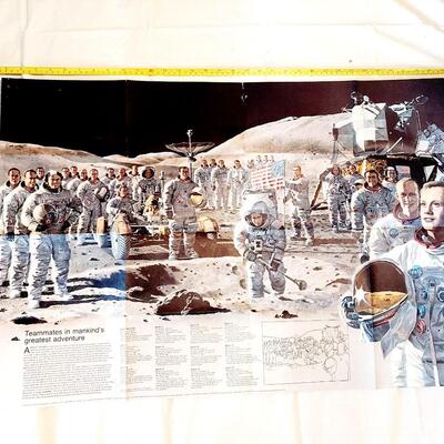 2 INTO SPACE - UNIVERSE NATIONAL GRAPHIC (70S) POSTERS